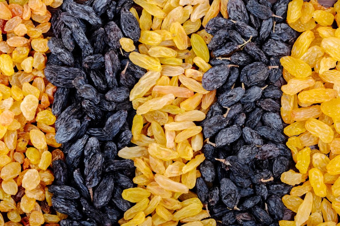 Mixed Afghan raisins